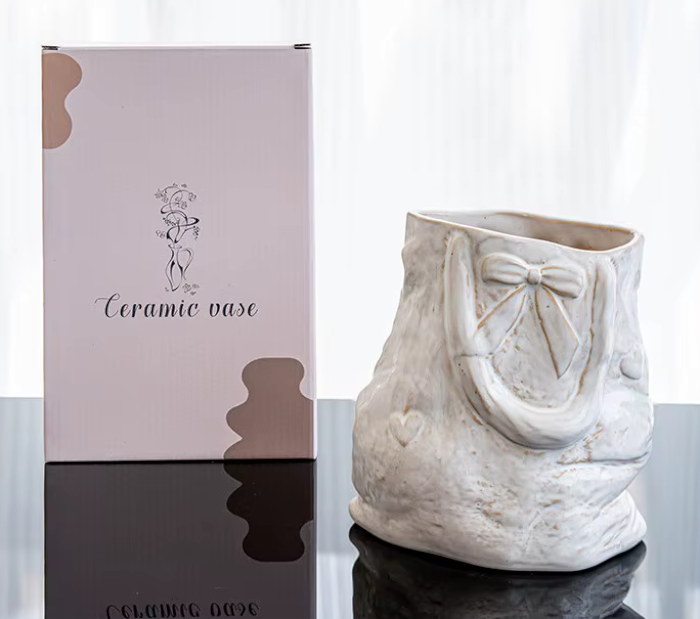 Ceramic Retro Shopping Bag Wide Mouth Vase
