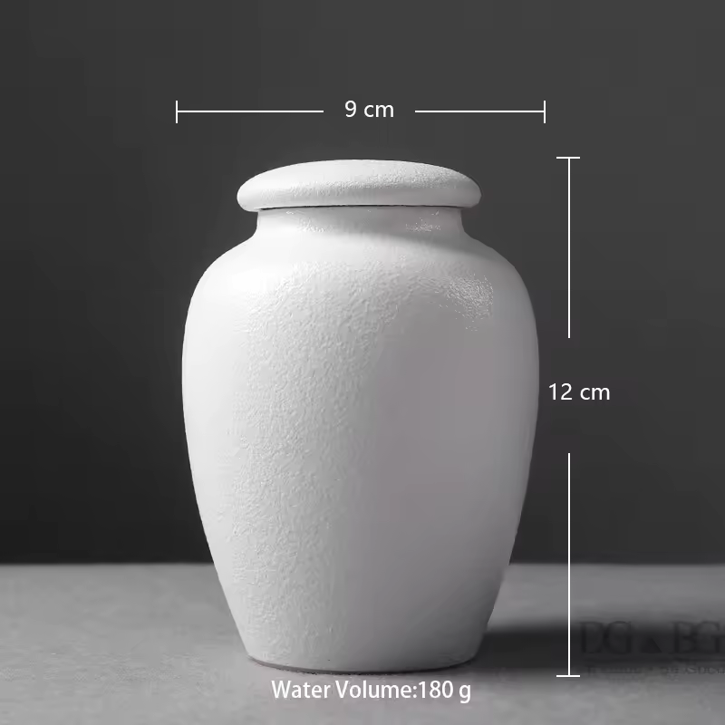 Simple Plain Ceramic Pet Urn for Ashes Memorial