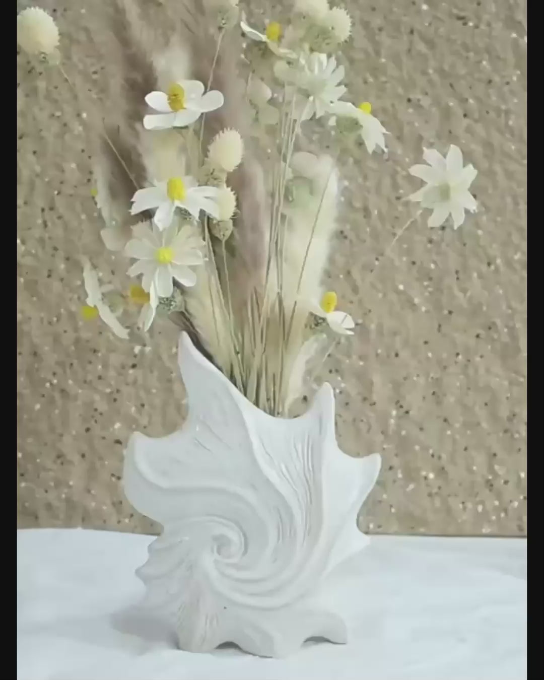 Elegant Spiral Conch Shell Ceramic Vase