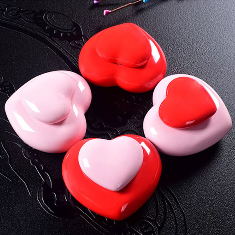 Cute Heart Shaped Small Pet Memorial Urn for Ashes or Fur