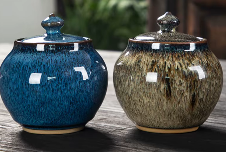 Glazed Ceramic Pet Cremation Urn for Ashes
